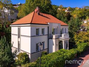 Prodej vily, Praha - Dejvice, V Šáreckém údolí, 459 m2