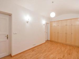 Pronájem bytu 3+1, Praha - Vinohrady, Mánesova, 118 m2