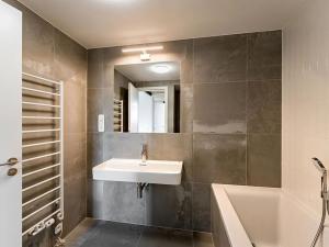 Pronájem bytu 3+kk, Praha - Košíře, Naskové, 97 m2