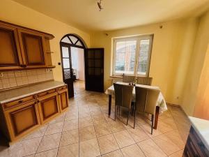 Pronájem rodinného domu, Jesenice, K Belnici, 90 m2