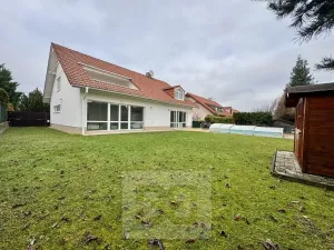 Pronájem rodinného domu, Česká, 200 m2
