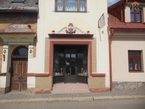 Pronájem komerční nemovitosti, Lomnice nad Popelkou, Poděbradova, 42 m2