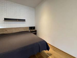 Pronájem bytu 1+kk, Praha - Vinohrady, Uruguayská, 38 m2