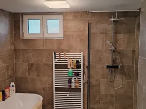 Prodej rodinného domu, Jindřichovice pod Smrkem, 205 m2