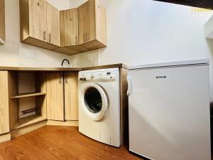 Pronájem bytu 1+kk, Moravské Budějovice, nám. Míru, 20 m2