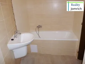 Pronájem bytu 2+kk, Jablonec nad Nisou, Podhorská, 47 m2