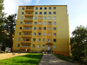 Pronájem bytu 1+kk, Ústí nad Labem, Neštěmická, 32 m2