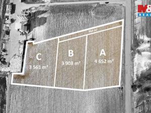 Prodej komerčního pozemku, Vojkovice, 3561 m2