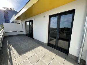 Pronájem bytu 2+kk, Hradec Králové, Kubelíkova, 54 m2