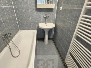 Pronájem bytu 3+1, Slaný, Brožovského, 90 m2