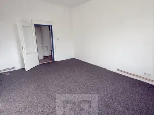 Pronájem bytu 3+1, Slaný, Brožovského, 90 m2