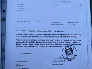 Prodej komerčního pozemku, Mlékojedy, 1000 m2