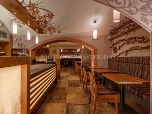 Prodej obchodního prostoru, Praha - Nové Město, Legerova, 230 m2