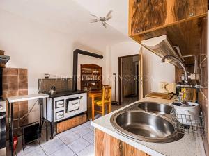 Prodej rodinného domu, Rohozná, 730 m2