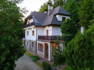 Prodej vícegeneračního domu, Mnichovice, Nad rybníkem, 312 m2