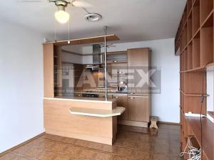 Pronájem bytu 2+kk, Praha - Troja, Olštýnská, 33 m2