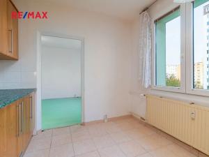 Prodej bytu 4+1, Plzeň, Strážnická, 78 m2