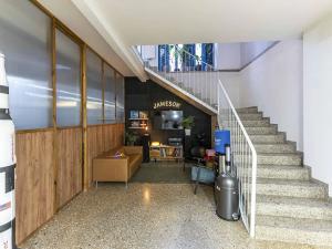 Prodej obchodního prostoru, Praha - Dejvice, Wuchterlova, 157 m2