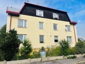 Prodej bytu 3+1, Jičín, Nad cihelnou, 65 m2