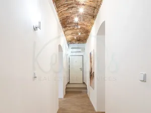 Prodej kanceláře, Praha - Smíchov, Mozartova, 109 m2