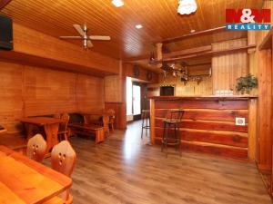 Pronájem restaurace, Hradec Králové - Kukleny, Pražská třída, 115 m2