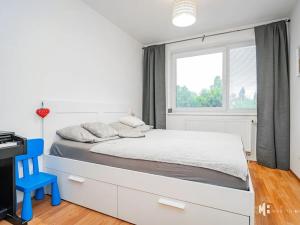Pronájem bytu 2+kk, Praha - Kbely, Herlíkovická, 52 m2