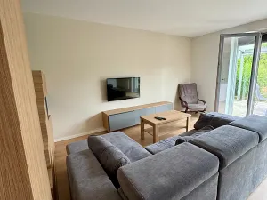 Pronájem rodinného domu, Praha - Vinoř, Mokošínská, 158 m2