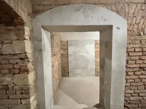 Pronájem obchodního prostoru, Praha - Smíchov, Plzeňská, 295 m2