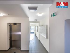 Pronájem bytu 1+kk, Praha - Holešovice, V závětří, 27 m2