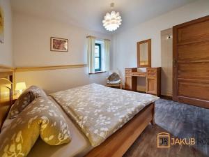 Prodej rodinného domu, Horní Maršov, 483 m2