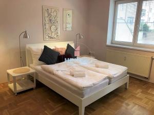 Pronájem bytu 2+kk, Olomouc, Hanáckého pluku, 55 m2