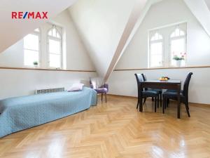 Pronájem bytu 2+kk, Praha - Karlín, Křižíkova, 70 m2