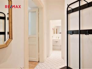 Pronájem bytu 3+kk, Praha - Karlín, Křižíkova, 75 m2