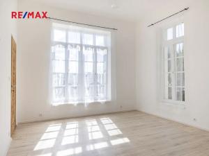 Prodej rodinného domu, Vráž, Nad Loděnicí, 219 m2