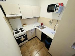 Pronájem bytu 2+kk, Benešov, Žižkova, 57 m2