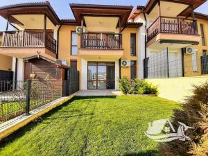 Prodej rodinného domu, Bjala, Bulharsko, 100 m2