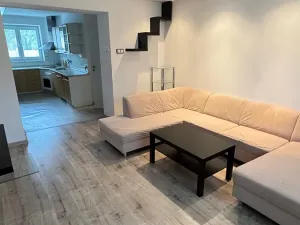 Pronájem bytu 2+1, Pardubice, Dašická, 57 m2