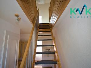 Prodej bytu 4+1, Ostrov, Lipová, 125 m2