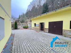 Pronájem bytu 1+1, Děčín, Saská, 28 m2