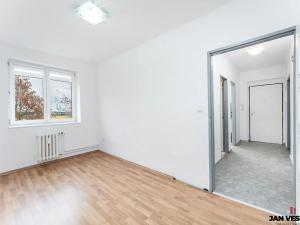 Pronájem bytu 3+1, Praha - Čakovice, U Párníků, 54 m2