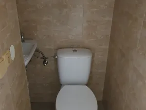 Prodej obchodního prostoru, Brno, Merhautova, 85 m2