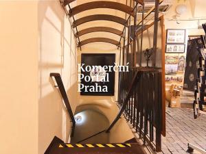 Pronájem restaurace, Praha - Staré Město, Karlova, 130 m2
