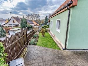 Prodej rodinného domu, Polerady, 130 m2