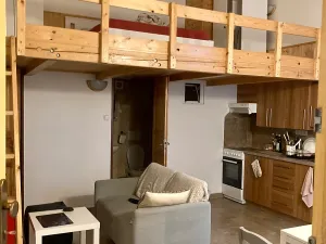 Pronájem bytu 1+1, Praha - Košíře, Vrchlického, 35 m2