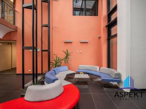 Pronájem kanceláře, Praha - Chodov, Líbalova, 107 m2