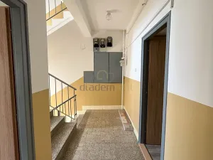 Pronájem kanceláře, Jindřichův Hradec, U Dolního Skrýchova, 97 m2