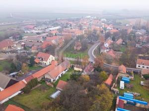 Prodej pozemku, Třebíz, 161602 m2