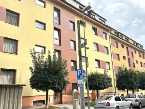 Prodej bytu 3+kk, Plzeň, Bělohorská, 67 m2