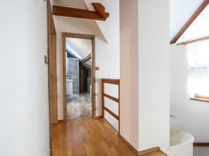 Prodej obchodního prostoru, Praha - Hlubočepy, Hlubočepská, 156 m2