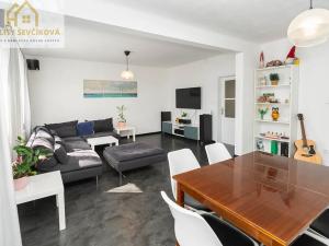 Prodej rodinného domu, Nechanice, 180 m2